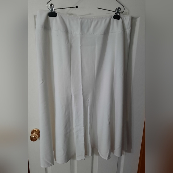 Vintage A-line Plus Size White Skirt - Picture 2 of 6